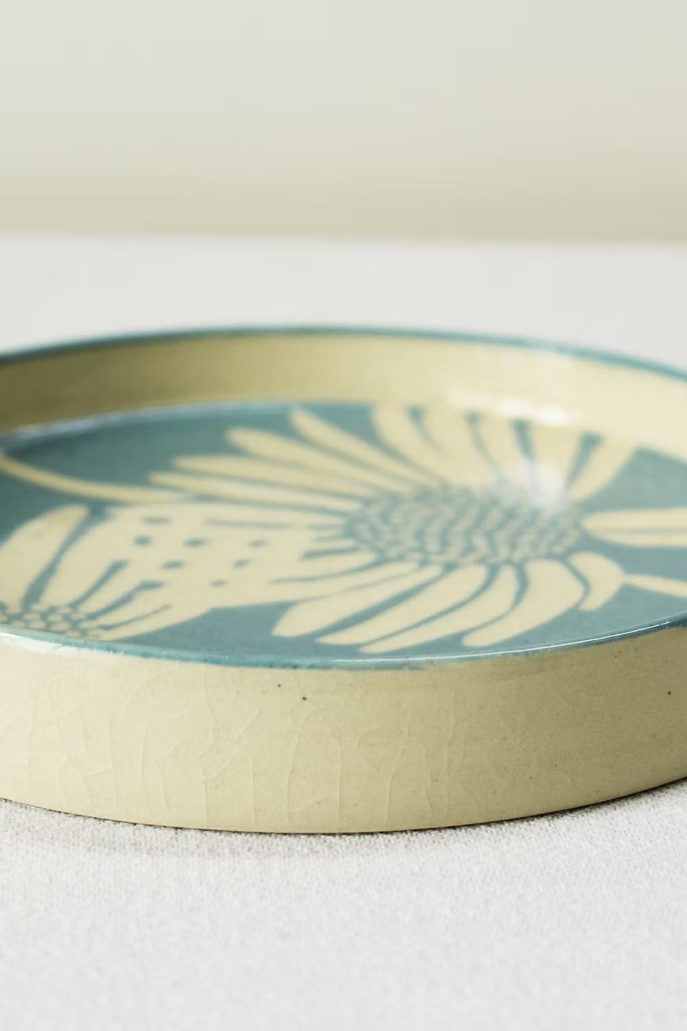 Beryl Daisy Plate